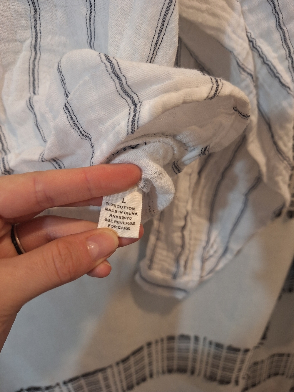 Light Striped Cropped Button-Front Women's Top - Picture 4 of 4